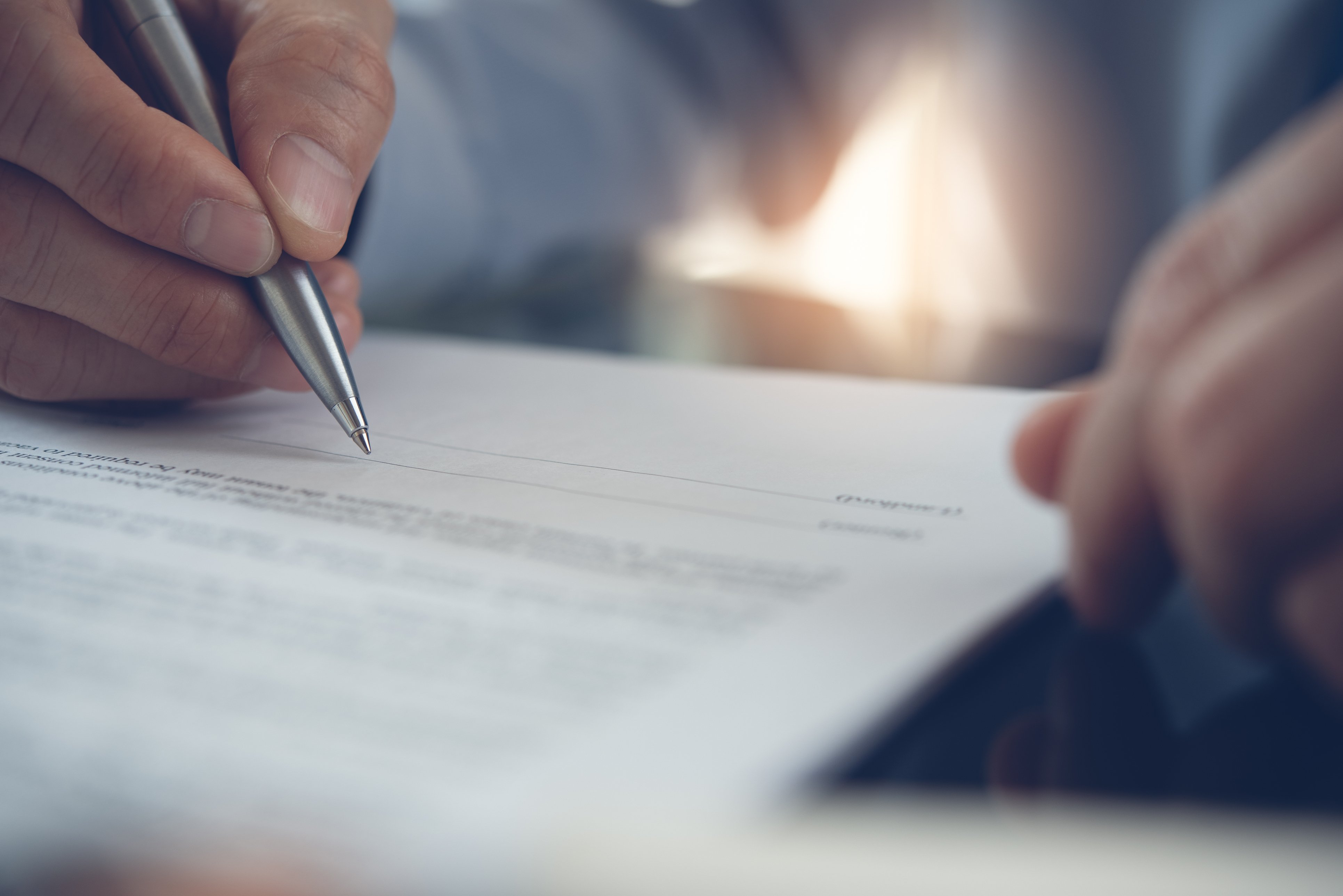 ¿Qué Documentos Necesitas para Registrar un Contrato en Notaría?